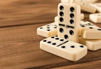 dominos scattered 